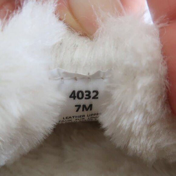 (flaw) Minnetonka Cally Moccasin Slipper Size 7 Color Cinnamon - Picture 13 of 13